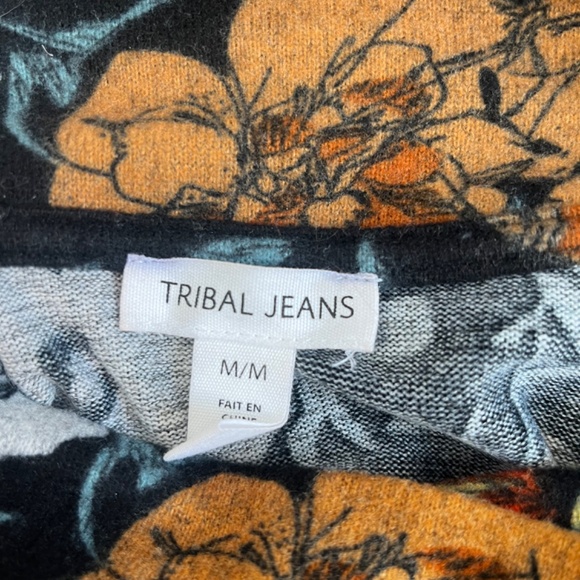 Black fleece print tunic by Tribal. - Picture 4 of 4